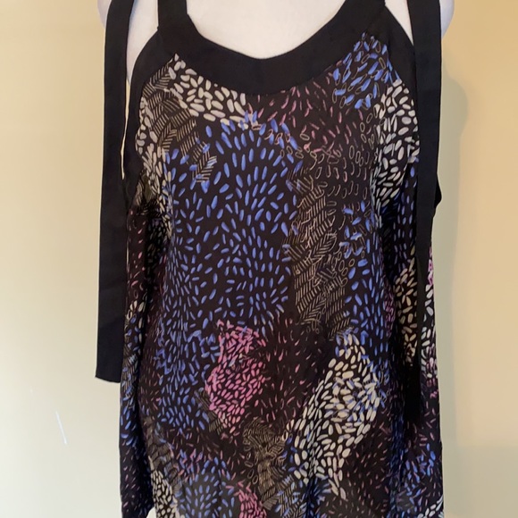 BCBGMaxazria top - Picture 2 of 13